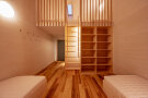 Zimmer in Holzgebäude, Foto: Eckhart Matthäus